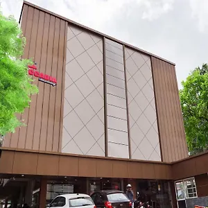 *** Hotel Accadia Residency India